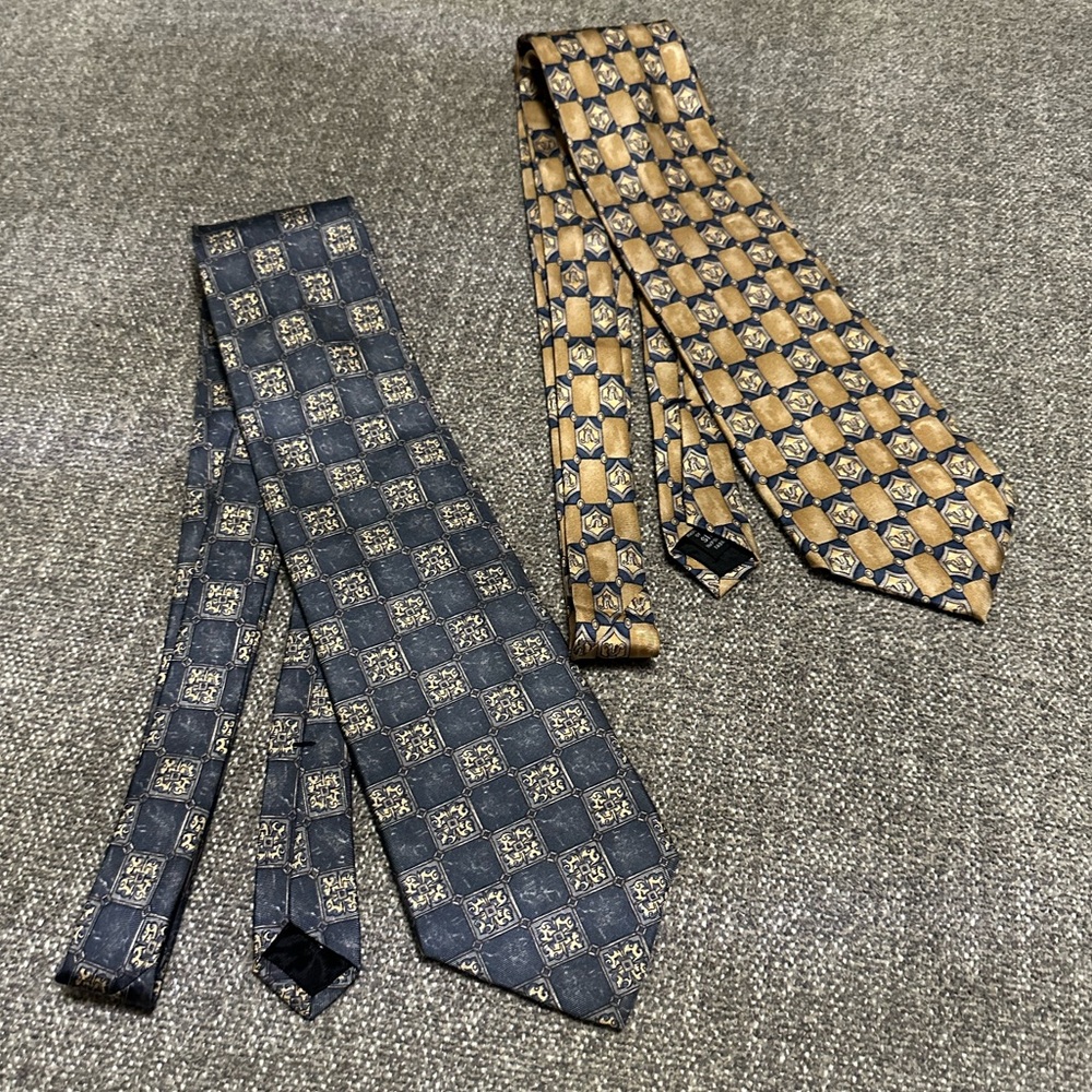 Lot Of 2 Bill Blass Mens 100% Silk Ties